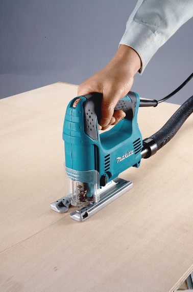 fierastrau pendular makita